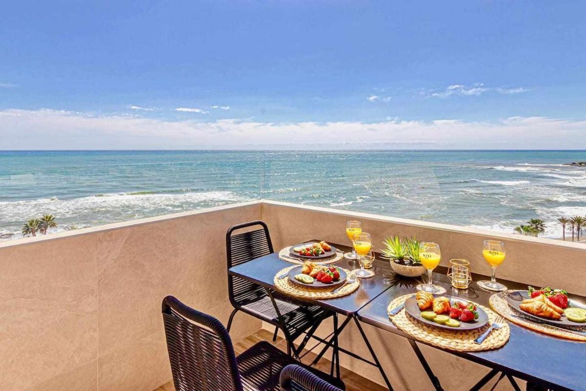 797 Holiday Rentals - Benalbeach- Moderno Piso Para 5 Con Vistas Al Mar 베날마데나코스타 외부 사진